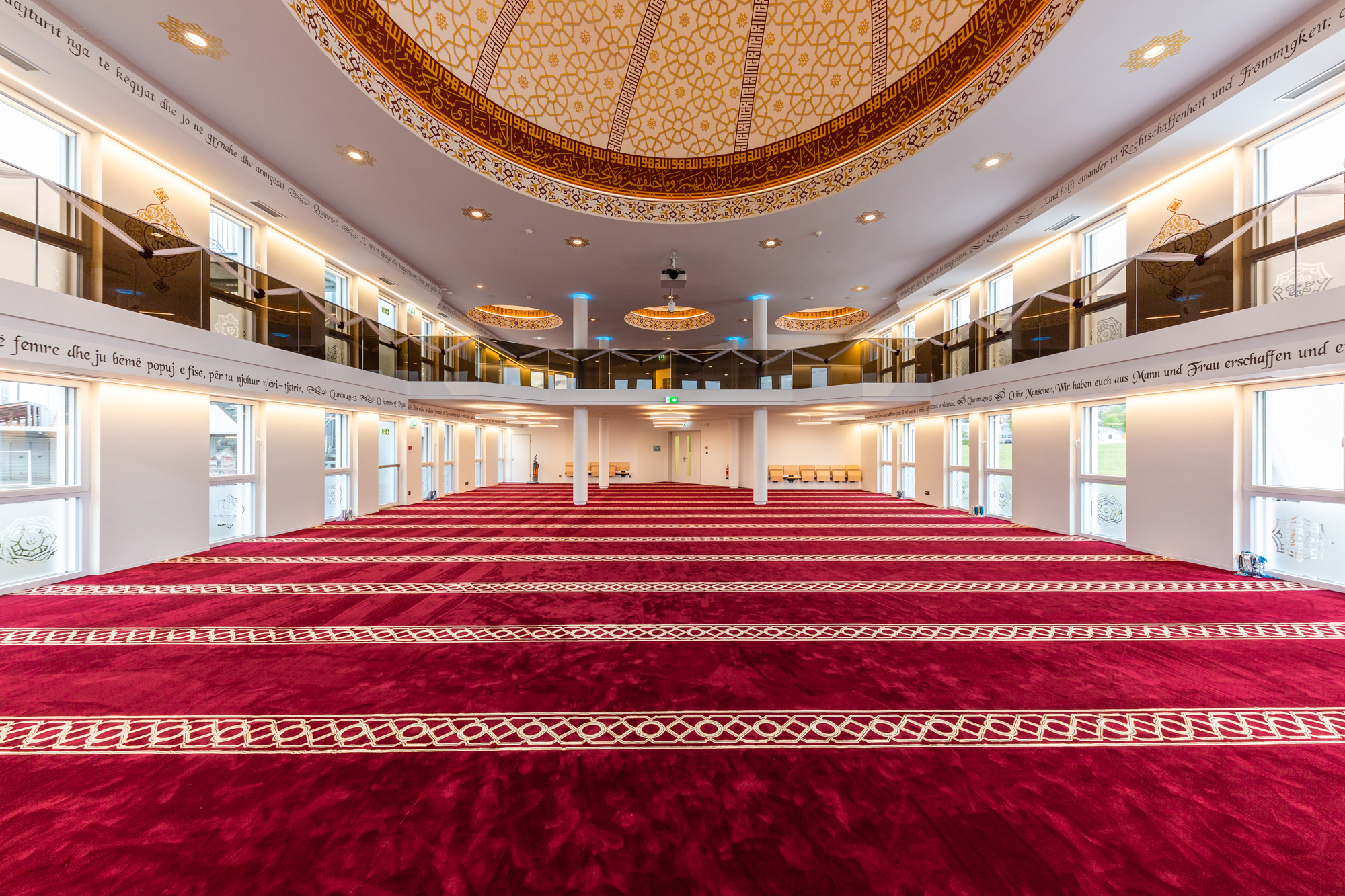 In Grenchen hat MerzGips beim Bau der Moschee Ebu Hanife Fassaden- und Gipserarbeiten durchgeführt sowie im Trockenbau gewirkt.